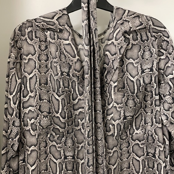 Animal print Long tunic top / dress - Picture 2 of 3